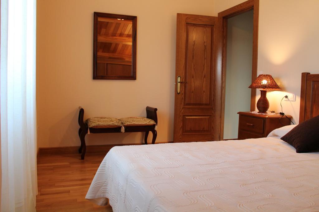 קאסטרופול Apartamentos Casa Cerolleiro מראה חיצוני תמונה