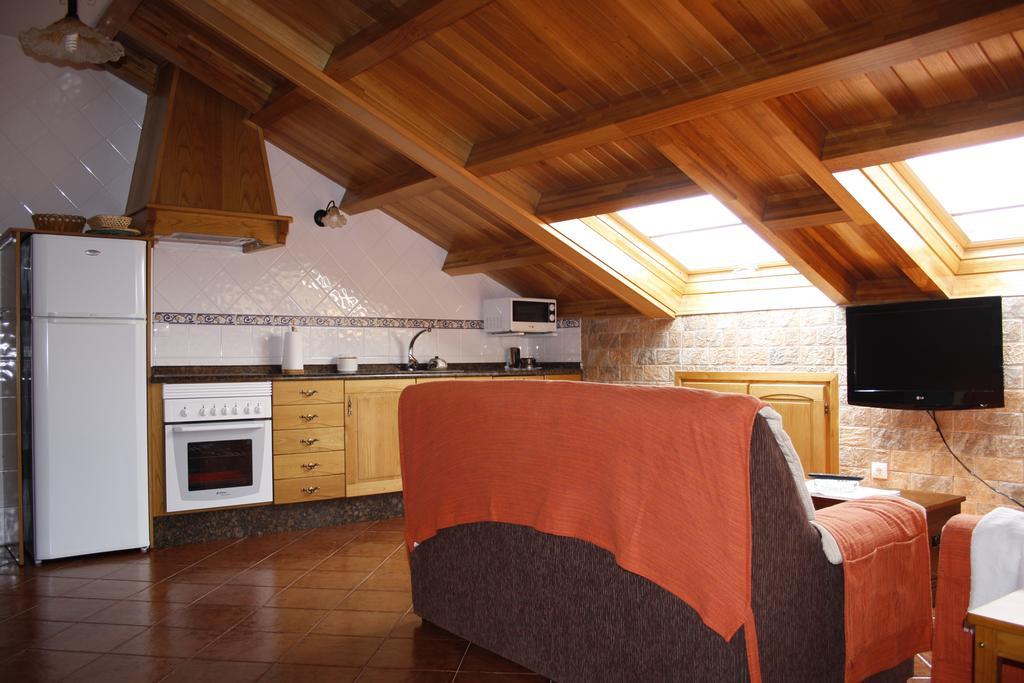 קאסטרופול Apartamentos Casa Cerolleiro מראה חיצוני תמונה