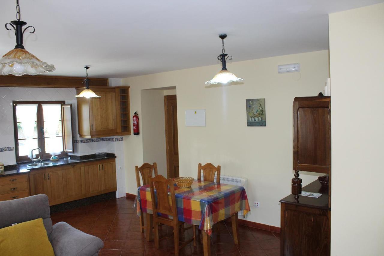 קאסטרופול Apartamentos Casa Cerolleiro מראה חיצוני תמונה